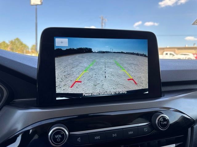 Used 2025 Ford Escape Active AWD/4WD image 13
