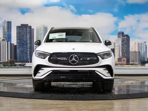 Certified 2026 Mercedes-Benz GLC 350e GLC 350e image 3