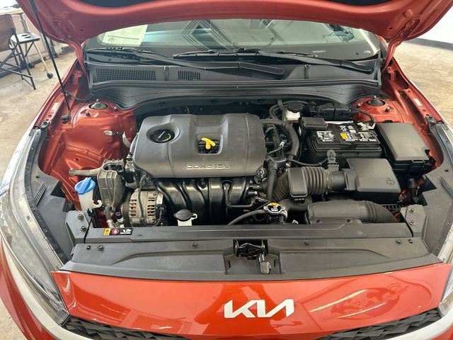 Certified 2023 Kia Forte LXS w/ LXS Technology Package FWD image 19
