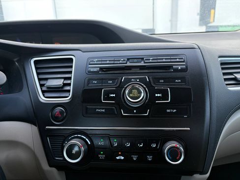 Used 2014 Honda Civic LX image 14
