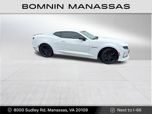 Used 2023 Chevrolet Camaro LT w/ Redline Edition RWD image 3