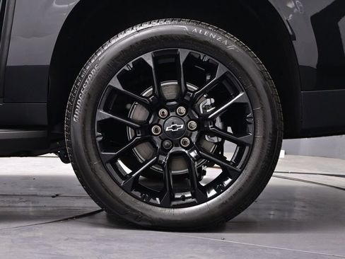 New 2026 Chevrolet Suburban Premier AWD/4WD image 49