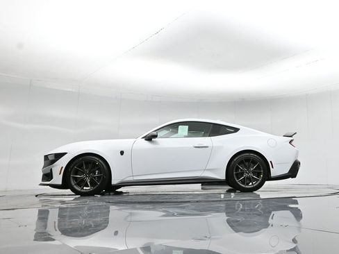 New 2026 Ford Mustang Dark Horse image 7