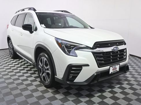 Certified 2026 Subaru Ascent Limited AWD/4WD image 9
