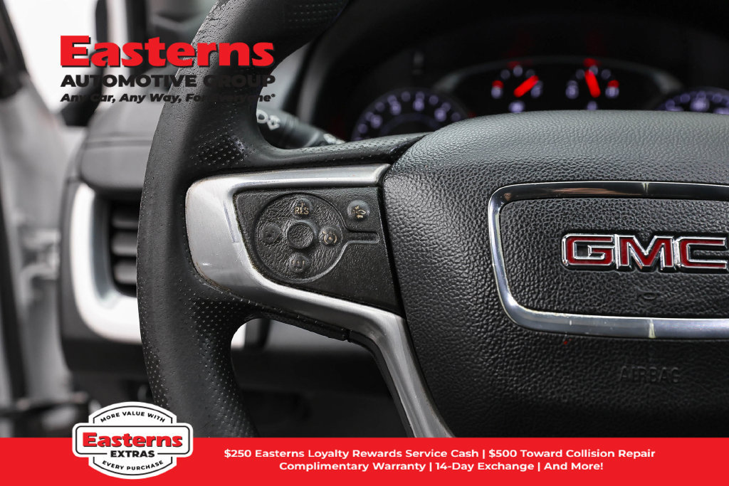 Used 2023 GMC Terrain SLE w/ Driver Convenience Package AWD/4WD image 16