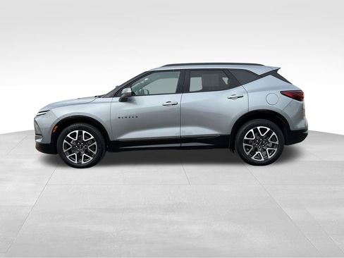 Used 2024 Chevrolet Blazer RS w/ Enhanced Convenience Package image 32