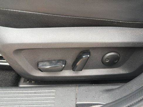 Used 2023 Nissan Rogue Platinum w/ Platinum Premium Package FWD image 19