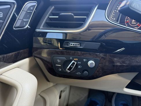 Used 2018 Audi Q7 3.0T Prestige image 40