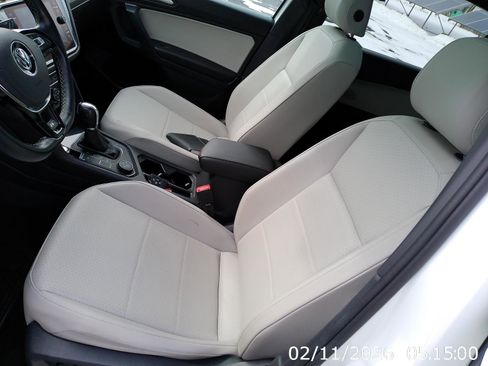 Used 2019 Volkswagen Tiguan S image 7