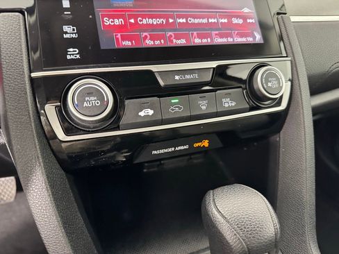 Used 2018 Honda Civic EX image 21