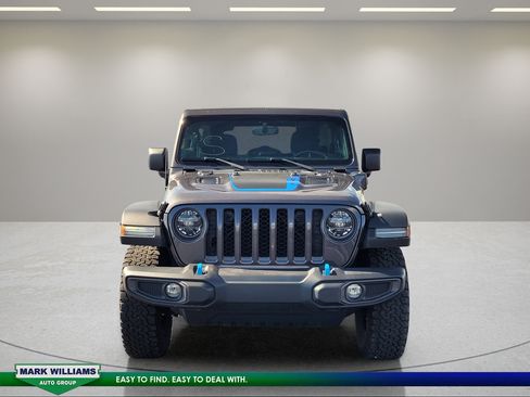 Used 2022 Jeep Wrangler Unlimited Rubicon 4xe AWD/4WD image 9