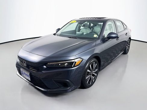 Certified 2023 Honda Civic EX image 3
