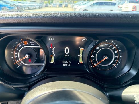Certified 2025 Jeep Wrangler Unlimited Sport AWD/4WD image 11