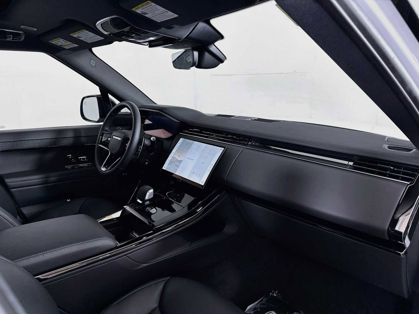 New 2026 Land Rover Range Rover Sport Dynamic SE AWD/4WD image 29