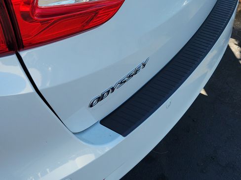 Used 2022 Honda Odyssey Elite image 6