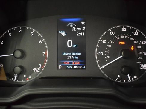 Used 2025 Toyota Corolla LE FWD image 16