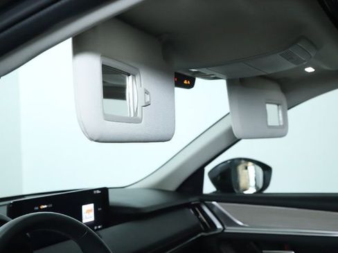 Certified 2025 MAZDA CX-70 Plug-In Hybrid w/ Premium Pkg image 28