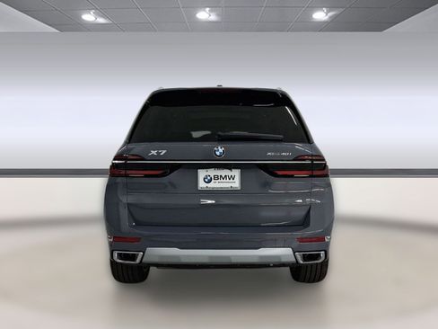 New 2026 BMW X7 xDrive40i w/ Premium Package image 10