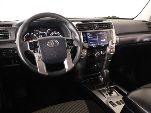 Used 2023 Toyota 4Runner SR5 AWD/4WD image 2