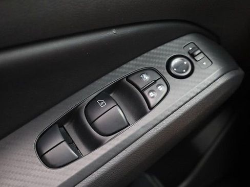Certified 2025 Nissan Altima 2.5 SV FWD image 17