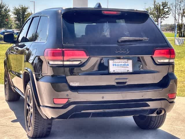 Used 2018 Jeep Grand Cherokee Altitude RWD image 5