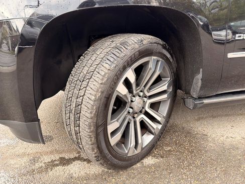 Used 2018 GMC Yukon XL Denali w/ Denali Ultimate Package image 27