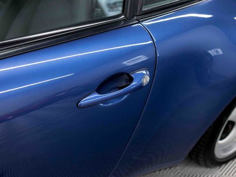 Used 1997 Porsche 911 Carrera RWD image 26