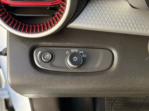 Used 2024 Chevrolet Trax RS w/ Driver Confidence Package image 22