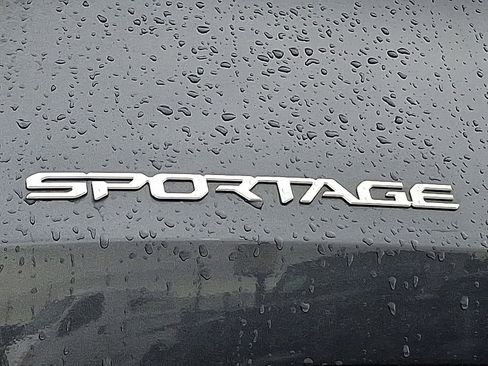 Certified 2023 Kia Sportage SX image 30