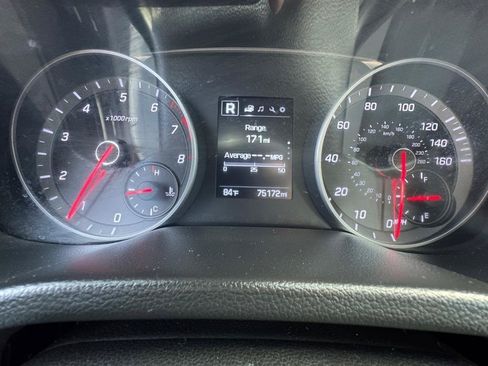 Used 2018 Hyundai Elantra Sport w/ Cargo Package FWD image 6