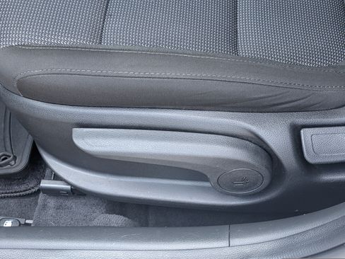 Used 2021 Hyundai Accent SEL FWD image 20