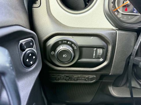 New 2025 Jeep Wrangler Sport S image 21