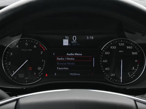 Used 2024 Cadillac XT5 Premium Luxury FWD image 11