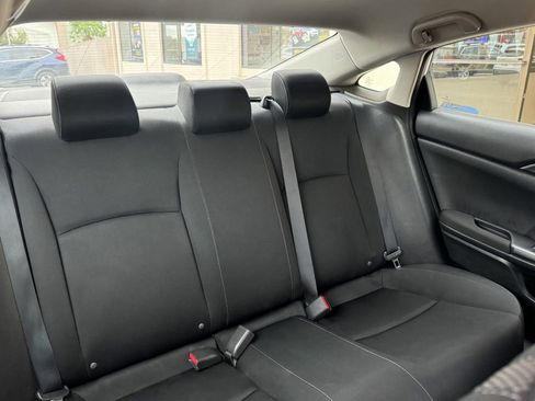 Used 2020 Honda Civic LX image 25