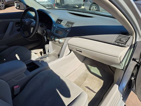 Used 2007 Toyota Camry LE image 14