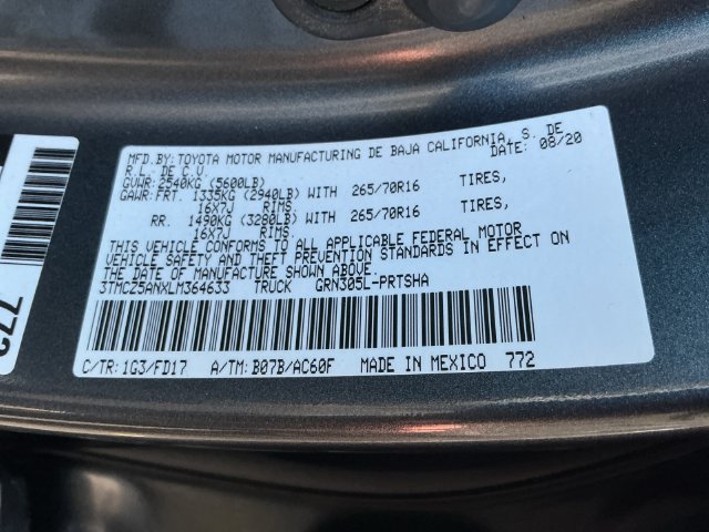 Used 2020 Toyota Tacoma TRD Off-Road w/ Technology Package AWD/4WD image 26