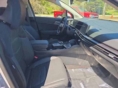 New 2026 Kia Sportage SX Prestige image 10