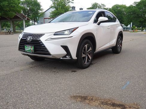 Used 2018 Lexus NX 300 AWD w/ Premium Package image 4