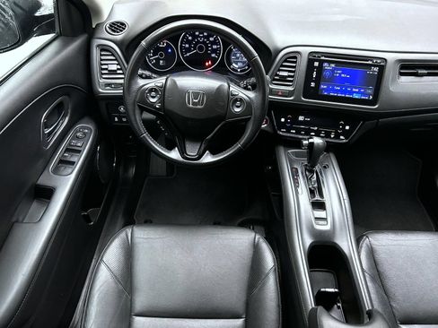 Used 2017 Honda HR-V EX-L image 14