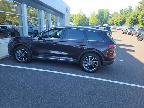 Used 2023 Lincoln Corsair AWD w/ Equipment Group 101A image 9