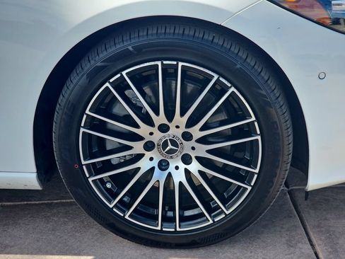 Used 2025 Mercedes-Benz C 300 4MATIC Sedan image 39