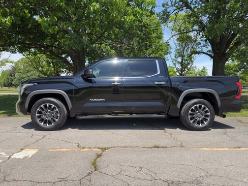 Used 2022 Toyota Tundra Limited RWD image 43
