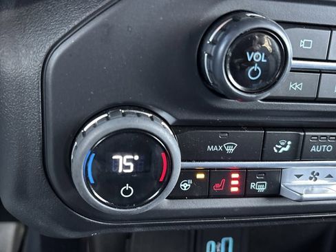 Used 2023 Ford Bronco Wildtrak image 34