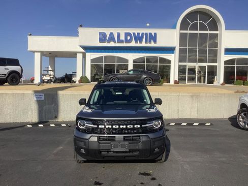 New 2025 Ford Bronco Sport Outer Banks w/ Outer Banks Tech Package+ image 2