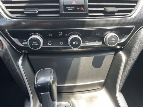 Used 2022 Honda Accord Sport image 28