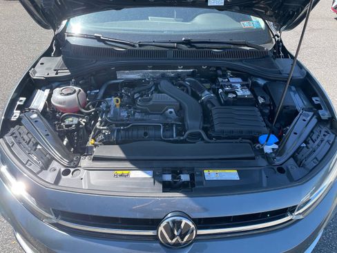 Used 2025 Volkswagen Jetta SE FWD image 27