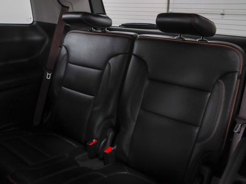 Used 2021 GMC Acadia AT4 w/ Trailering Package image 28