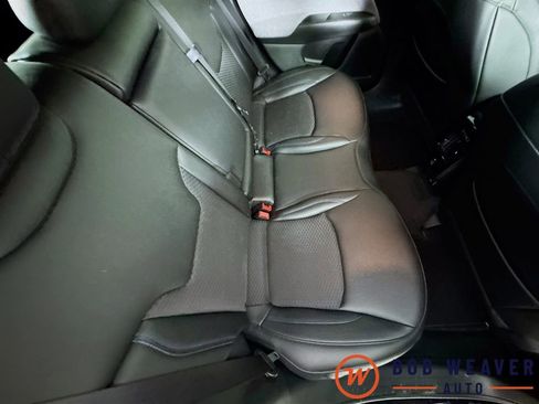 Used 2023 Jeep Compass Latitude w/ Convenience Group image 29