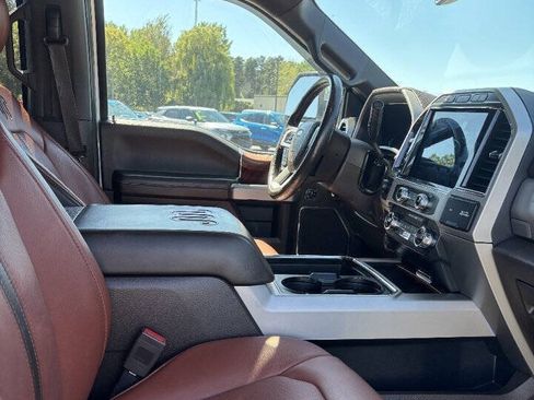 Used 2022 Ford F250 King Ranch w/ King Ranch Ultimate Package AWD/4WD image 6