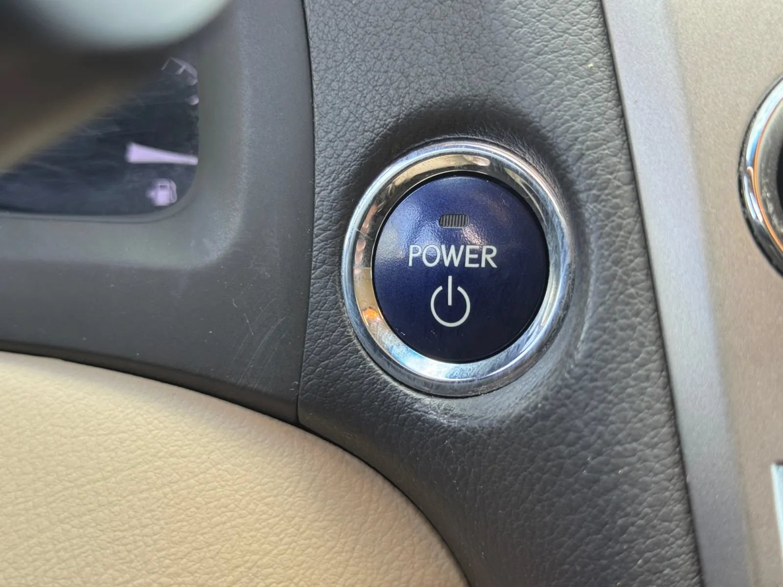 Used 2015 Lexus RX 450h FWD image 23